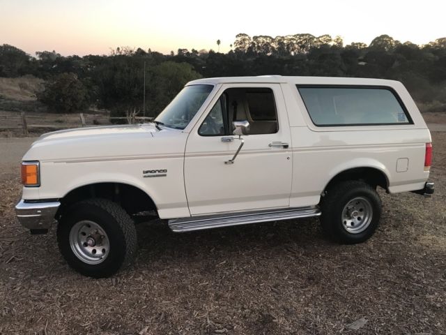 1989 Ford Bronco Custom - photo 6