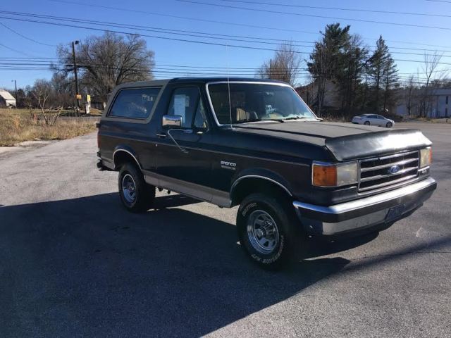 1989 Ford Bronco Eddie Bauer Sport Utility 2-Door - photo 3