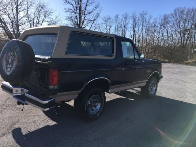1989 Ford Bronco Eddie Bauer Sport Utility 2-Door - photo 4