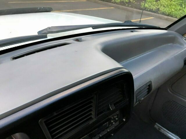 1989 Ford Bronco II XL - photo 11