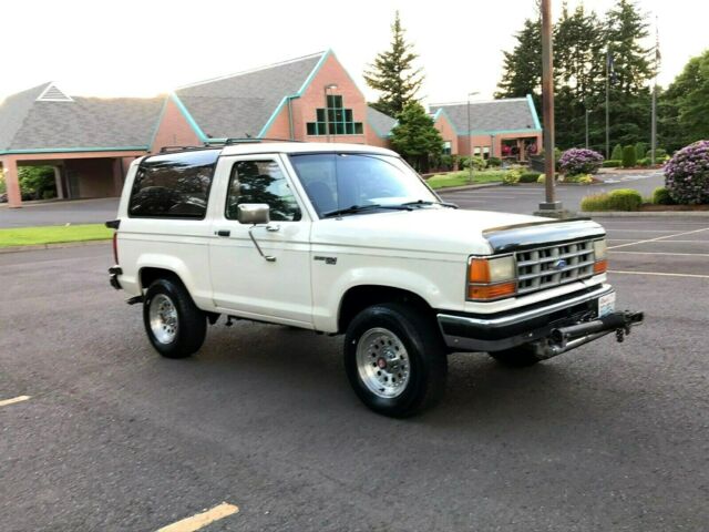 1989 Ford Bronco II XL - photo 6