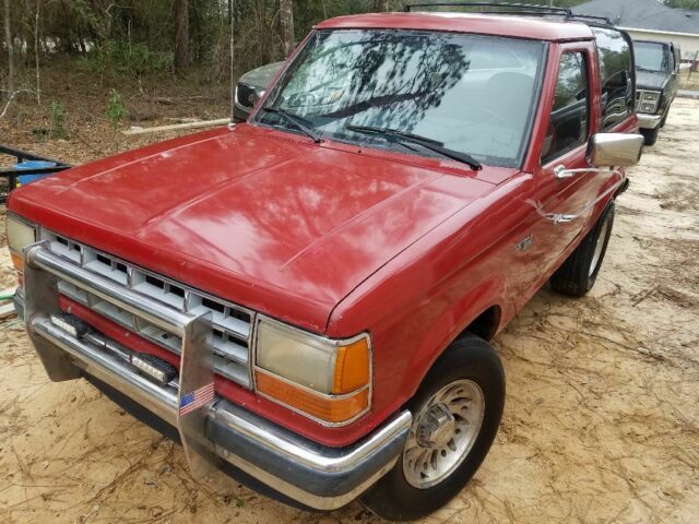 1989 Ford Bronco II XLT, 2WD, 5Spd, 2.9L 1989 Ford Bronco II XLT