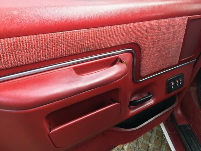 1989 Ford Bronco XLT - photo 11