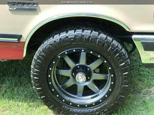 1989 Ford Bronco Custom 2dr Custom - photo 11