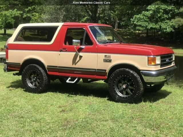 1989 Ford Bronco Custom 2dr Custom - photo 8