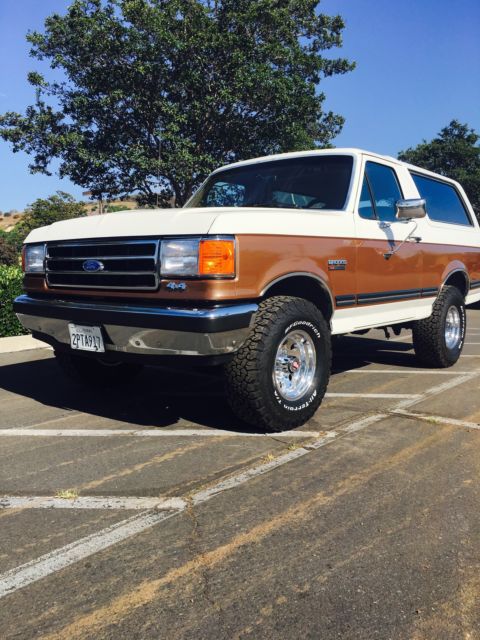 1989 Ford Bronco XLT - photo 2