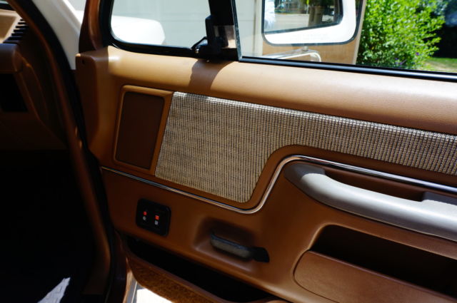 1989 Ford Bronco XLT - photo 13