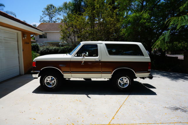 1989 Ford Bronco XLT - photo 4