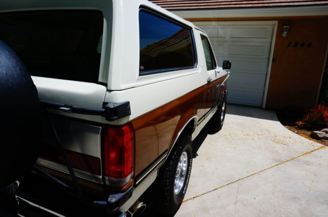 1989 Ford Bronco XLT - photo 9
