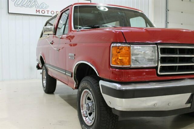 1989 Ford Bronco XLT - photo 4