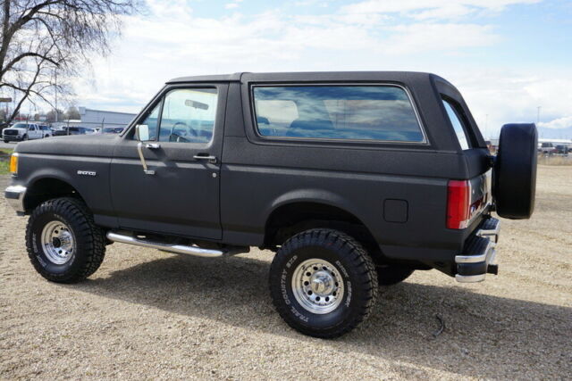 1989 Ford Bronco Bronco XLT - photo 9