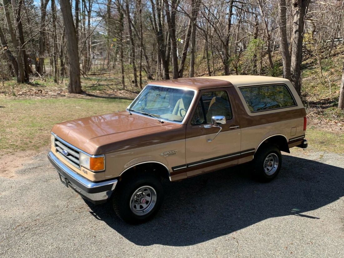 1989 Ford Bronco XLT only 84k Actual Miles! Gorgeous Rust Free! Tow Package 1989 Ford Bronco GORGEOUS 84K ACTUAL MILE BRONCO XLT