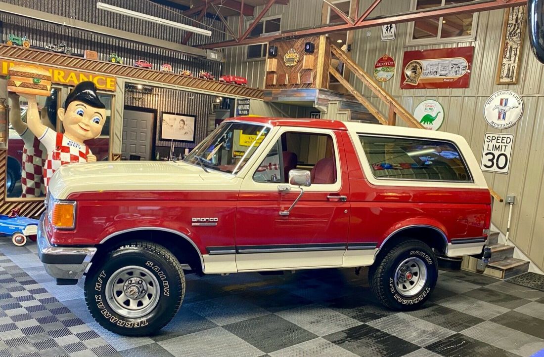 1989 Ford Bronco - photo 2