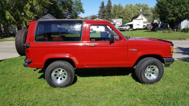 1989 Ford Bronco11 4x2 1989 Ford Bronco II XL