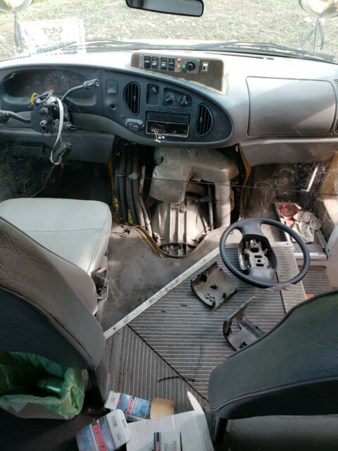 1989 Ford E-Series Van - photo 2