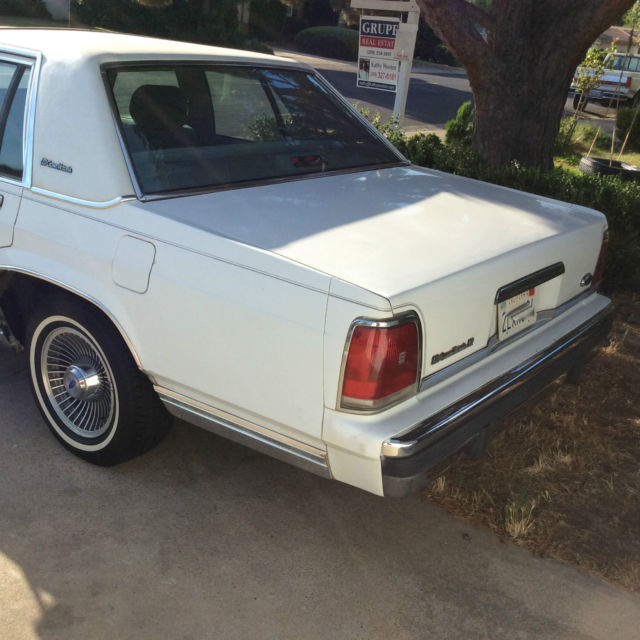1989 Ford Crown Victoria Crown Victoria LTD - photo 3