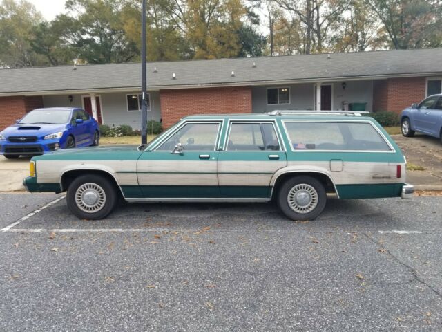 1989 Ford Crown Victoria - photo 2