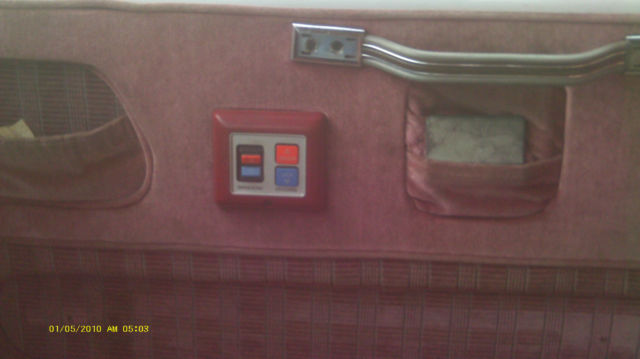 1989 Ford E-150 Econoline Factory Conversion - photo 10