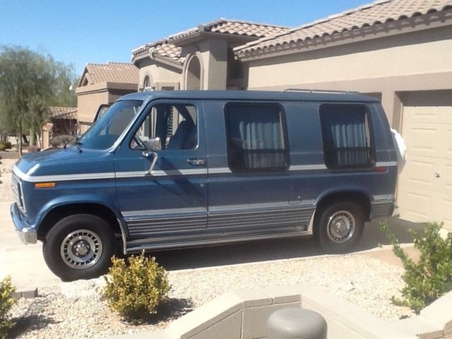 1989 Ford E-Series Van - photo 7