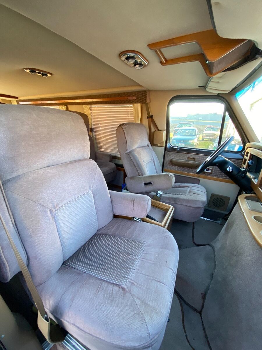 1989 Ford E-Series Van - photo 4