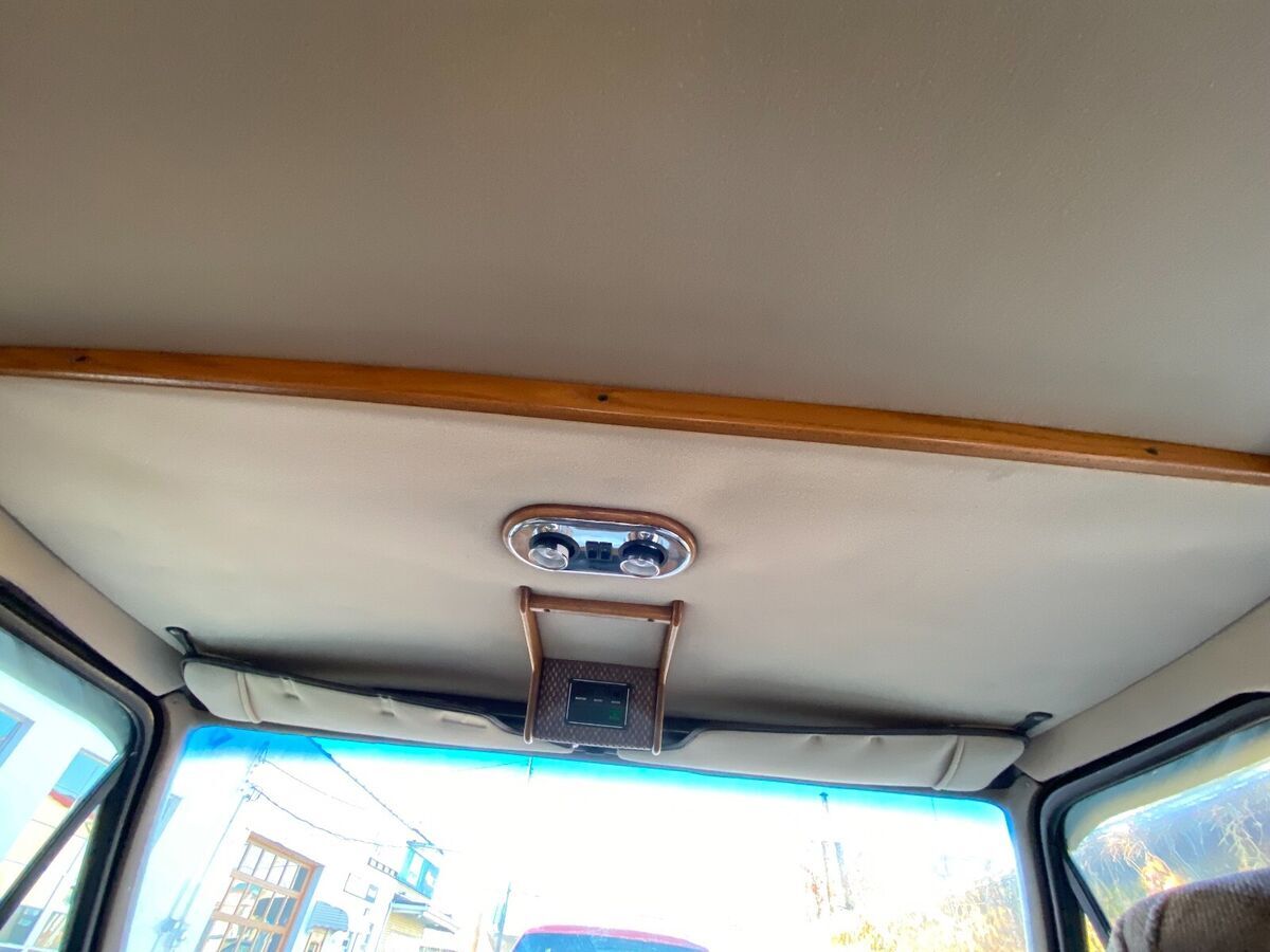 1989 Ford E-Series Van - photo 9