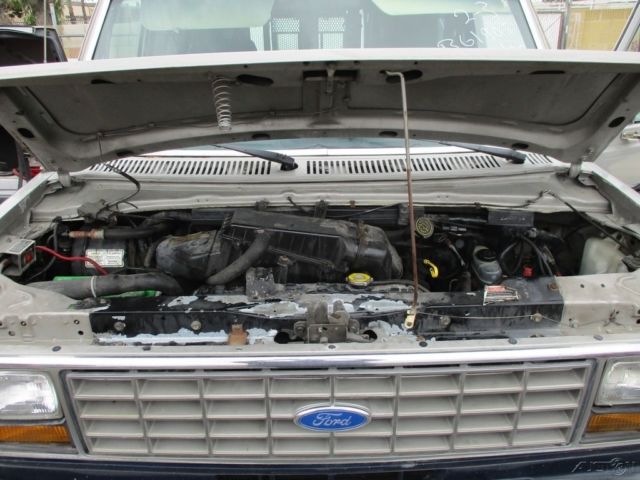 1989 Ford E-Series Van - photo 10