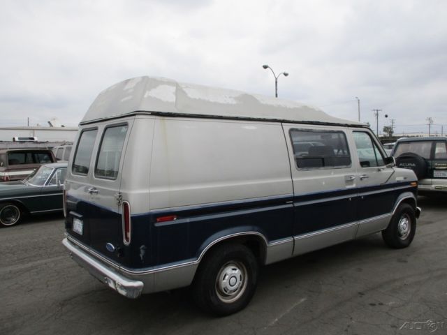 1989 Ford E-Series Van - photo 6