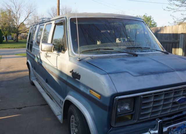 1989 Ford E-Series Van - photo 3