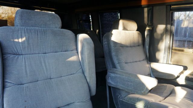 1989 Ford E-Series Van - photo 6