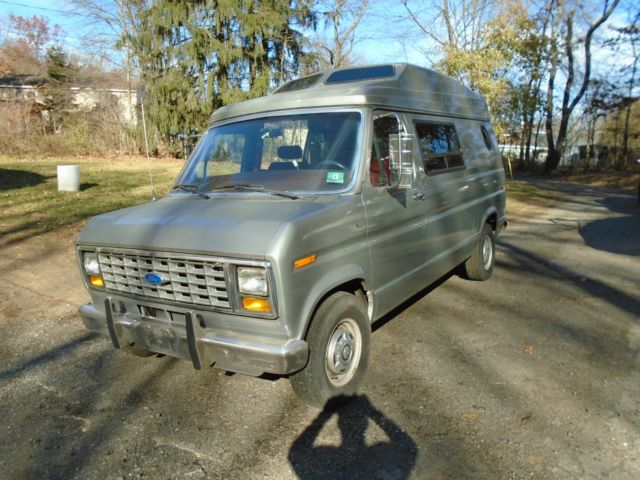 1989 Ford E-Series Van E150 - photo 4