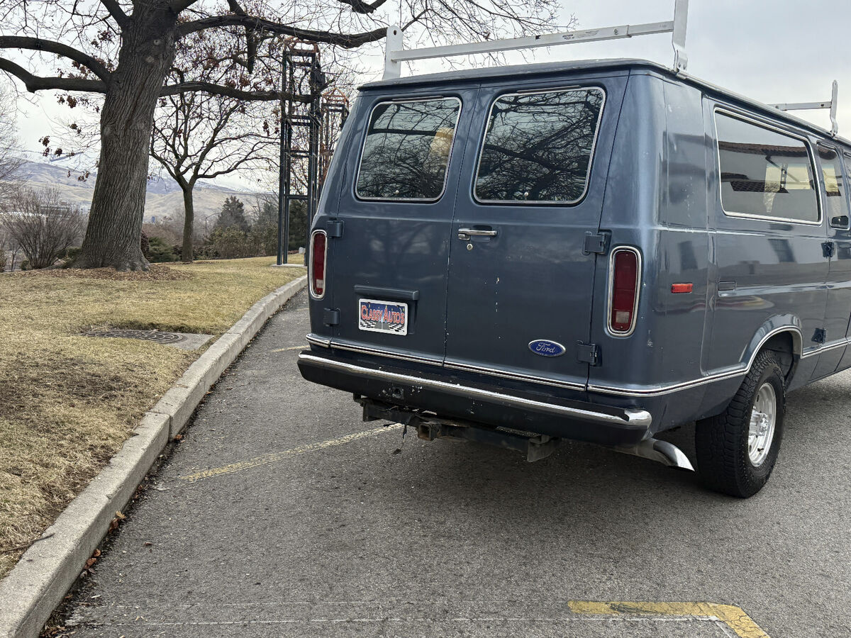 1989 Ford E-Series Van - photo 12
