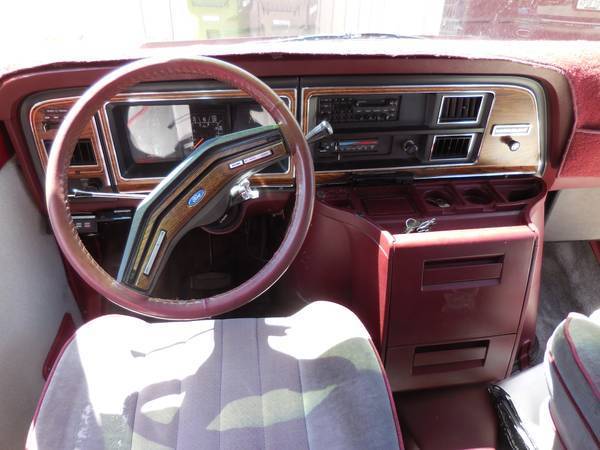 1989 Ford E-Series Van - photo 4