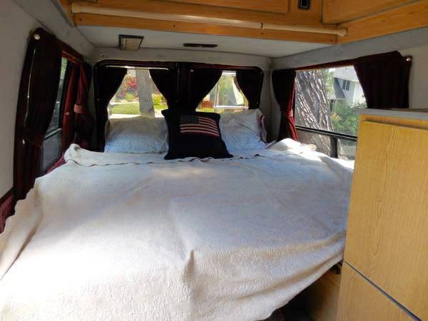 1989 Ford E-Series Van - photo 7