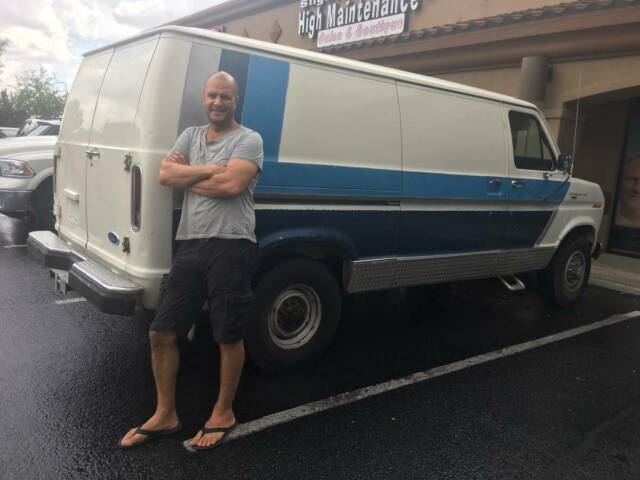 1989 Ford E-Series Van - photo 2