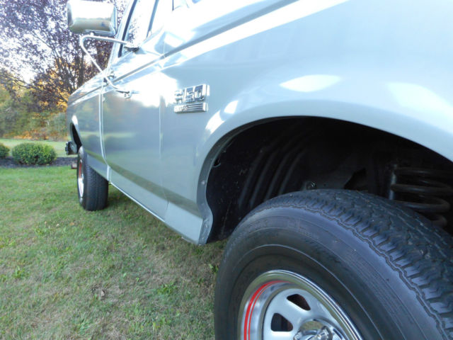 1989 Ford F-150 Reg cab - photo 8