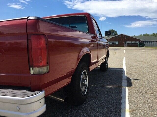 1989 Ford F-150 Custom - photo 6