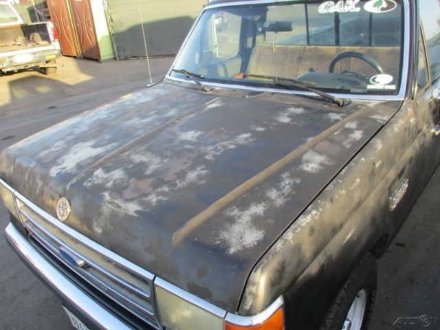 1989 Ford F-150 XLT Lariat Standard Cab Pickup 2-Door - photo 9