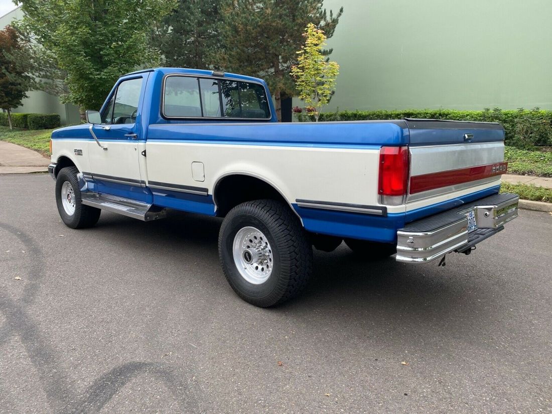 1989 Ford F-250 XLT - photo 3