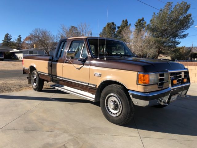 1989 Ford F-250 Lariat