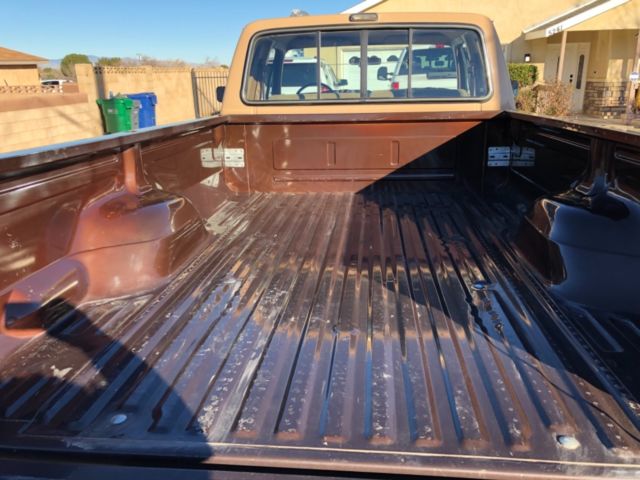 1989 Ford F-250 Lariat - photo 9