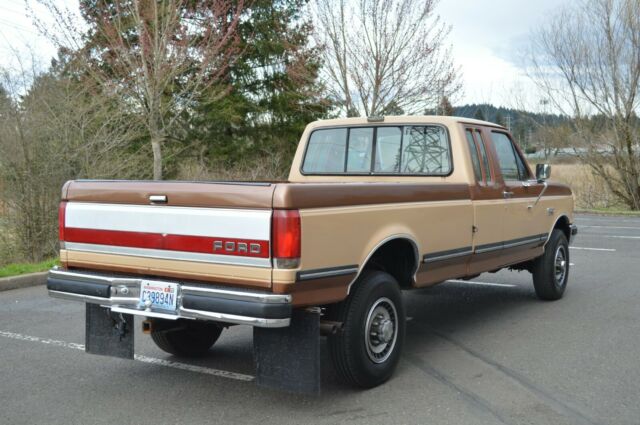 1989 Ford F-250 - photo 5