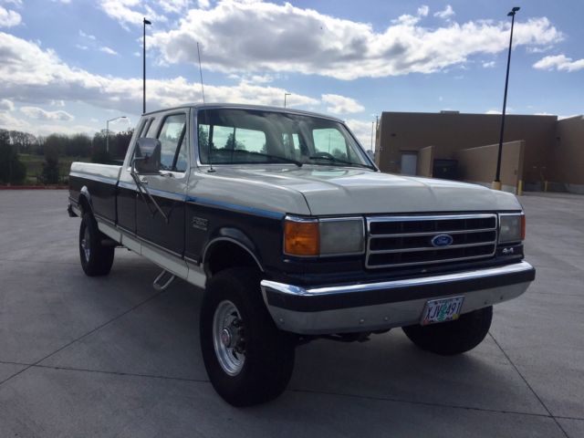1989 Ford F-250 XLT LARIAT 4X4 7.5L AUTO - photo 2