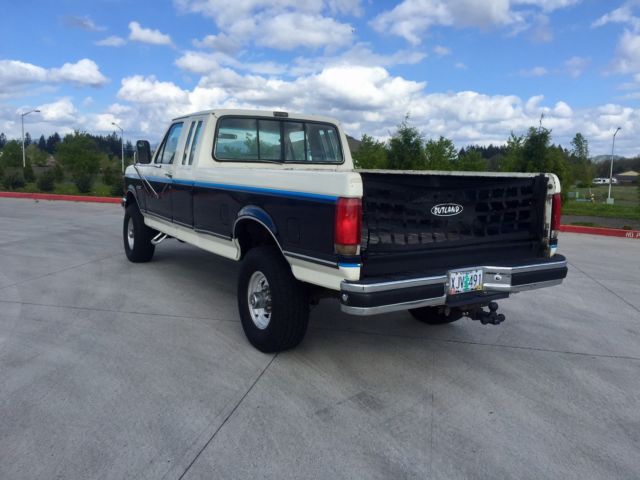1989 Ford F-250 XLT LARIAT 4X4 7.5L AUTO - photo 6