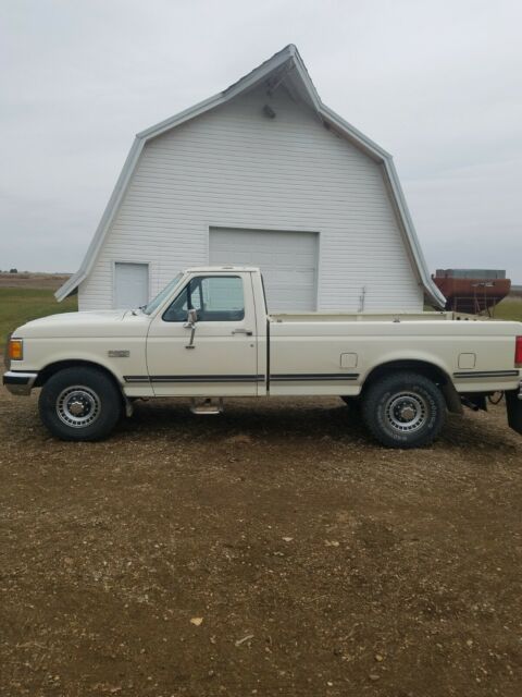 1989 Ford F-250 Lariat XLT - photo 8