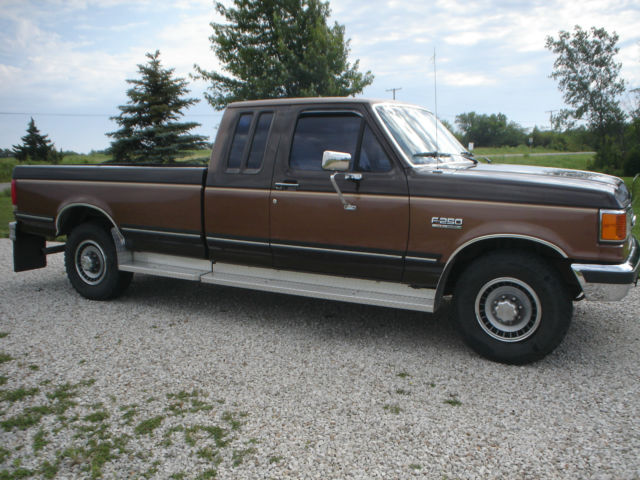 1989 Ford F-250 - photo 2