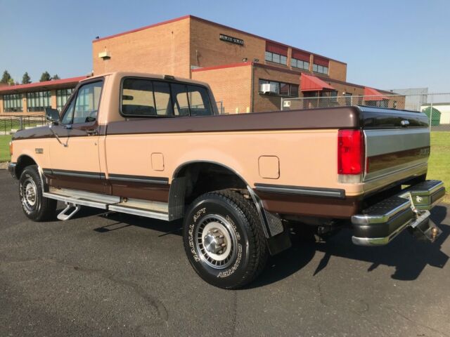 1989 Ford F-250 F-250 XLT LARIET 1-Owner Only 43,281 Actual Miles - photo 3