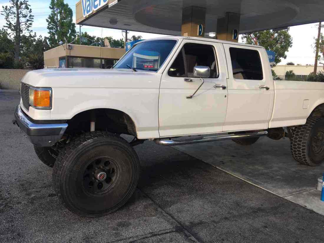 1989 Ford F-350 - photo 2