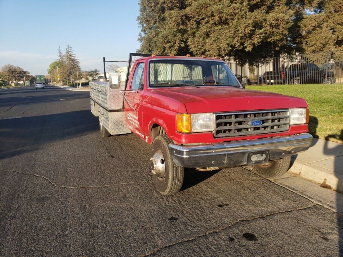 1989 Ford F-450 4X2 2dr Regular Cab - photo 3