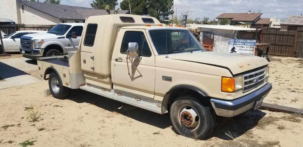 1989 Ford F Super Duty SUPER DUTY