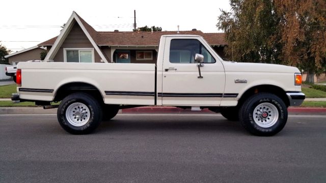 1989 FORD F250 XLT LARIAT 4X4 AUTOMATIC RUST FREE 4WD F-250 P/S P/B C/C A/C 1989 Ford F-250 XLT LARIAT 4X4 RUST FREE TRUCK
